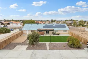 9915 Le Panto, Phelan, CA 92371 - Photo 41