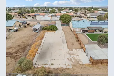 9915 Le Panto, Phelan, CA 92371 - Photo 9