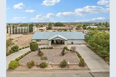 9915 Le Panto, Phelan, CA 92371 - Photo 47