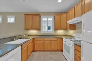 11063 Semmering Ct, Apple Valley, CA 92308 - Photo 11