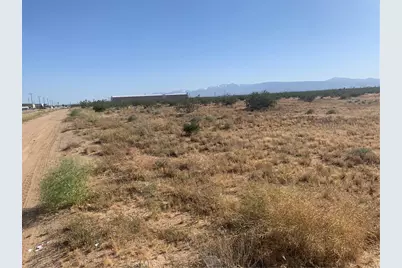 17374 Koala Road, Adelanto, CA 92301 - Photo 31
