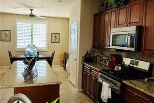 19369 Glaslyn, Apple Valley, CA 92308 - Photo 9