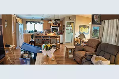 10975 Decker, Oak Hills, CA 92344 - Photo 19