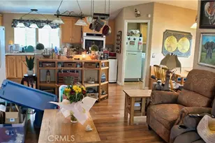 10975 Decker, Oak Hills, CA 92344 - Photo 19