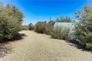 10975 Decker, Oak Hills, CA 92344 - Photo 41