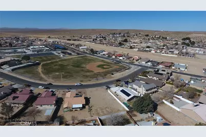 26615 Voyage Lane, Helendale, CA 92342 - Photo 3