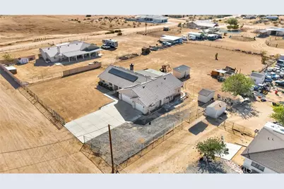 11130 Tenaya Road, Apple Valley, CA 92308 - Photo 45