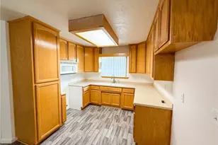 29040 29040 Gabilan, Barstow, CA 92311 - Photo 5