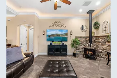 21080 Santa Rosa, Apple Valley, CA 92308 - Photo 13