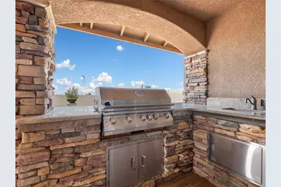 21080 Santa Rosa, Apple Valley, CA 92308 - Photo 35