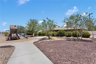 14572 Sultana St, Hesperia, CA 92345 - Photo 41