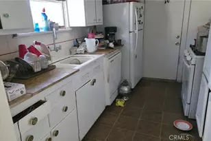 21835 Dotame, Apple Valley, CA 92307 - Photo 15