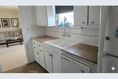 21835 Dotame, Apple Valley, CA 92307 - Photo 5