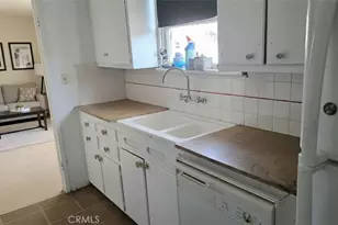 21835 Dotame, Apple Valley, CA 92307 - Photo 5