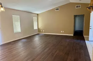 22594 Cuyama Ct, Apple Valley, CA 92307 - Photo 5