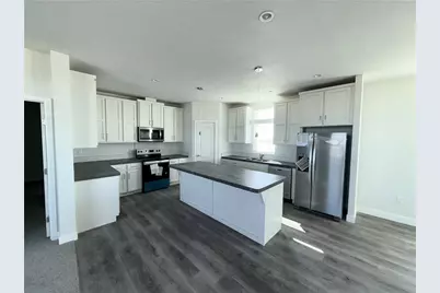 10633 Bromley Road, Pinon Hills, CA 92372 - Photo 3