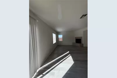 9454 Apricot Court, Hesperia, CA 92345 - Photo 5