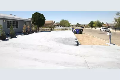 25633 Anderson Avenue, Barstow, CA 92311 - Photo 5