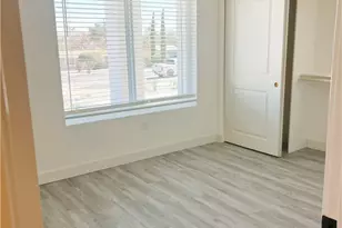 16452 Llanada Ave, Victorville, CA 92394 - Photo 21