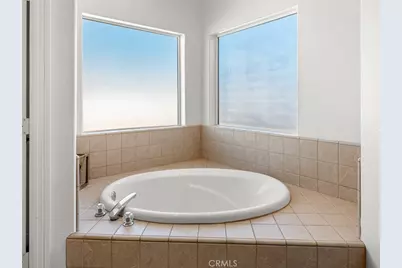 7925 Anaconda, Oak Hills, CA 92344 - Photo 33