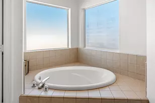 7925 Anaconda, Oak Hills, CA 92344 - Photo 33