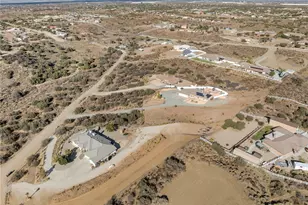 7925 Anaconda, Oak Hills, CA 92344 - Photo 55