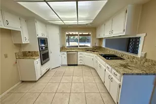 14705 Mandan Rd, Apple Valley, CA 92307 - Photo 7