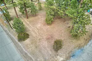 545 Wren Dr, Big Bear Lake, CA 92315 - Photo 1