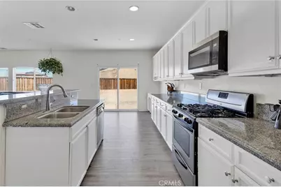 14245 Purple Canyon, Adelanto, CA 92301 - Photo 15