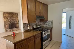 11509 3rd Ave, Hesperia, CA 92345 - Photo 5