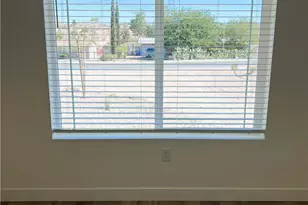 16438 Llanada Ave, Victorville, CA 92394 - Photo 25