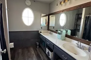 11785 11785 Forest Park Ln, Victorville, CA 92392 - Photo 25