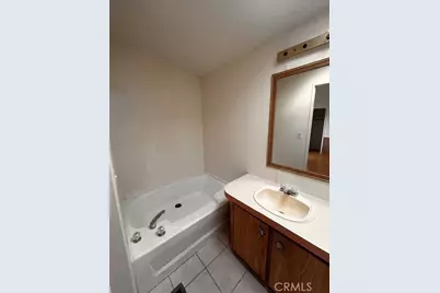 4734 Luna A & B, Phelan, CA 92371 - Photo 23
