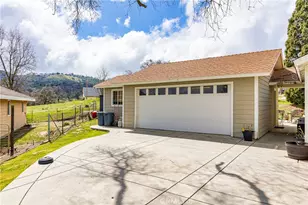 28841 Delaware Dr, Tehachapi, CA 93561 - Photo 29