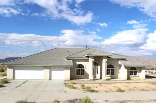 26180 Horizon St, Apple Valley, CA 92308 - Photo 1