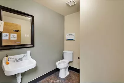 18056 Wika, Apple Valley, CA 92307 - Photo 45