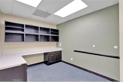 18056 Wika, Apple Valley, CA 92307 - Photo 31