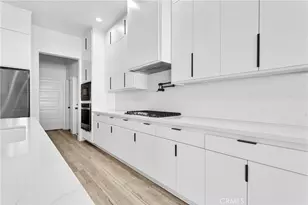 16383 Ridge View Dr, Apple Valley, CA 92307 - Photo 17