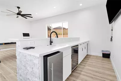 16383 Ridge View Drive, Apple Valley, CA 92307 - Photo 23