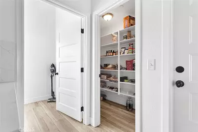 16383 Ridge View Drive, Apple Valley, CA 92307 - Photo 37