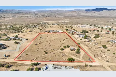 23766 Valley View Road, Apple Valley, CA 92308 - Photo 11