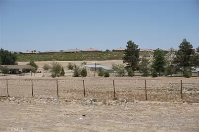 19968 Bear Valley Road, Apple Valley, CA 92308 - Photo 5
