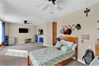 11158 Pinon, Hesperia, CA 92345 - Photo 21