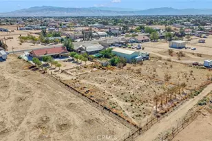 11158 Pinon, Hesperia, CA 92345 - Photo 37