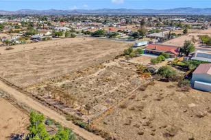 11158 Pinon, Hesperia, CA 92345 - Photo 39