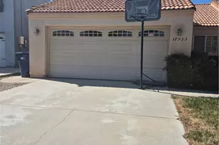 37933 Calcedony, Palmdale, CA 93552 - Photo 7