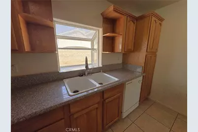 14752 Grafton Lane, Helendale, CA 92342 - Photo 9