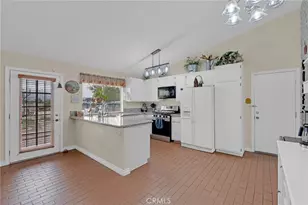 11359 Courtside, Victorville, CA 92392 - Photo 19