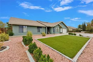 11359 Courtside, Victorville, CA 92392 - Photo 7