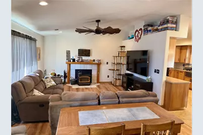 14868 Orange, Hesperia, CA 92345 - Photo 5